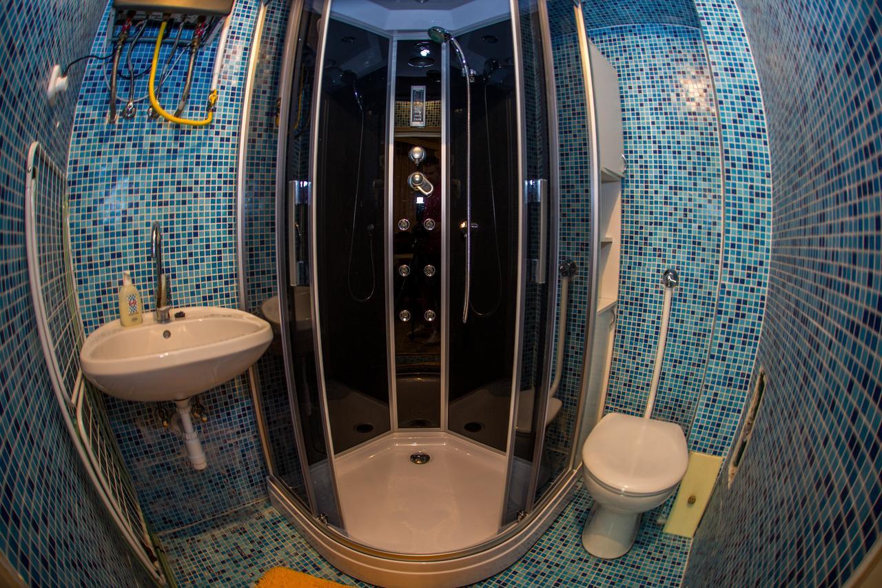 Aqua Line Apartmanhaz ハイデゥソボスロー エクステリア 写真